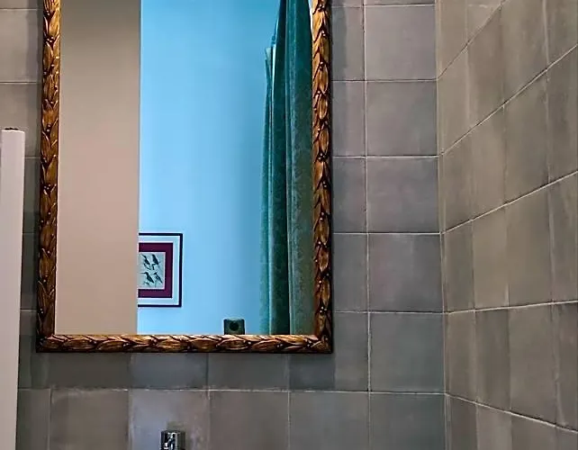 Colori Di לינה וארוחת בוקר 4*